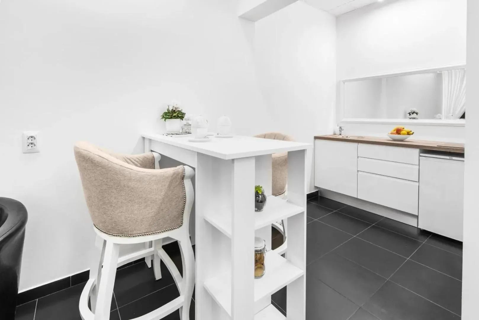 Modern Studio Apartment Noyan Rijeka