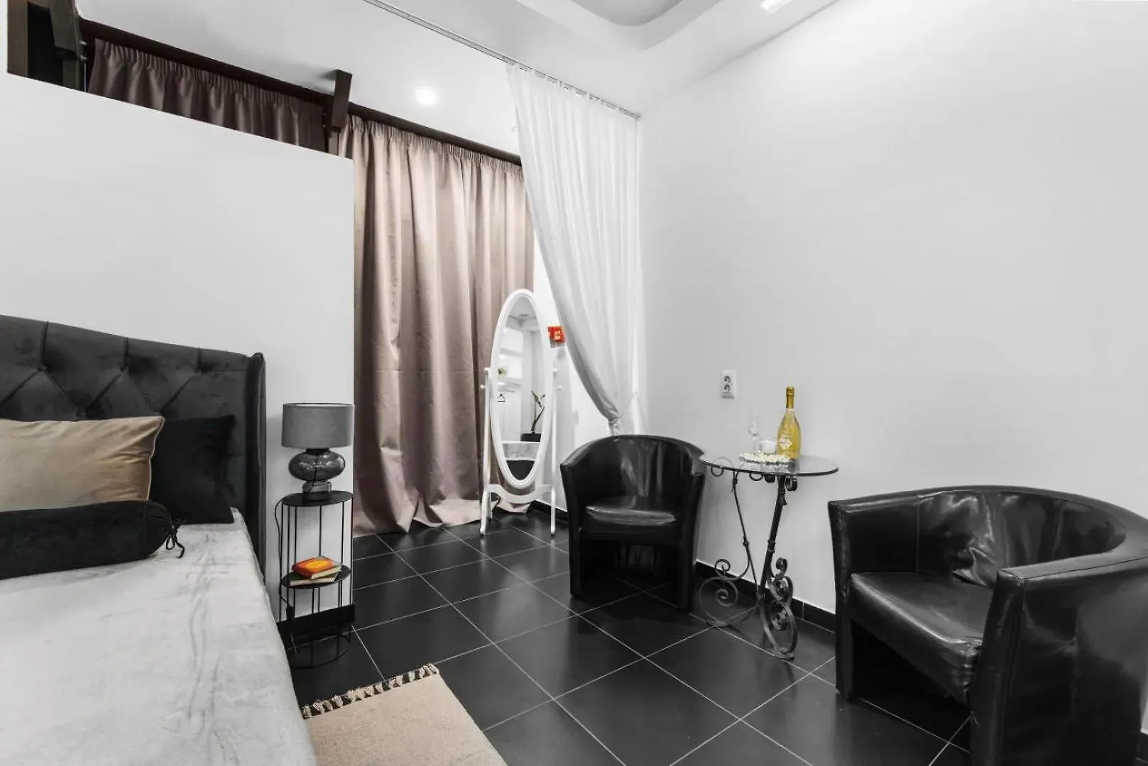 Modern Studio Apartment Noyan Rijeka